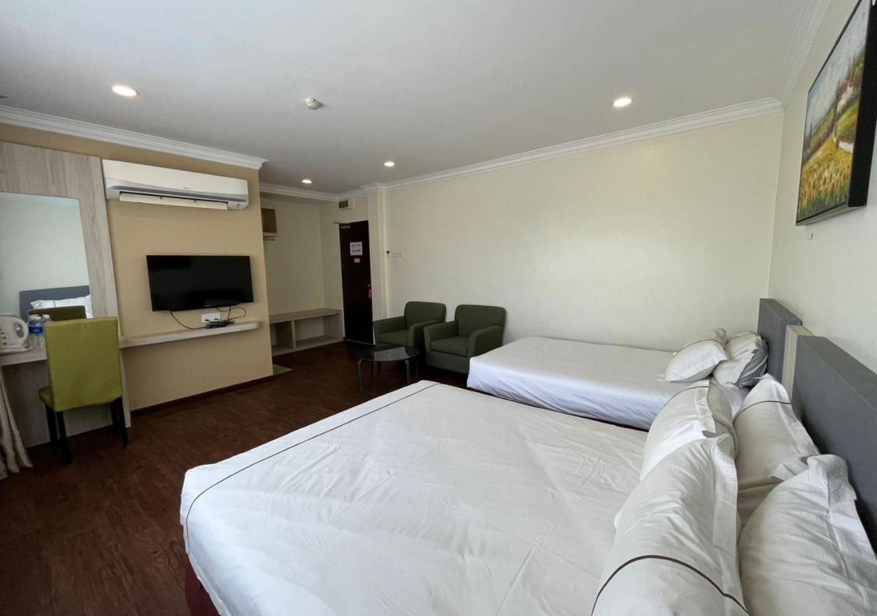 Angsoka Hotel Teluk Intan Dış mekan fotoğraf