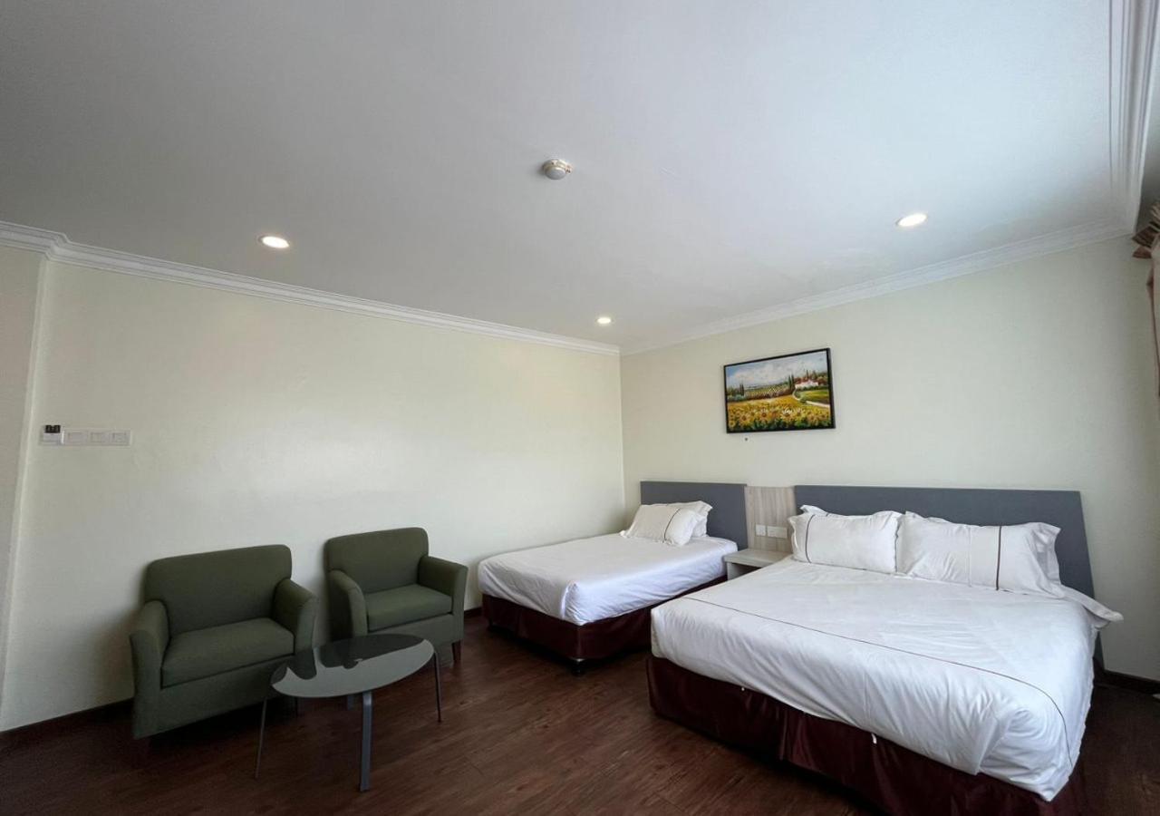 Angsoka Hotel Teluk Intan Dış mekan fotoğraf