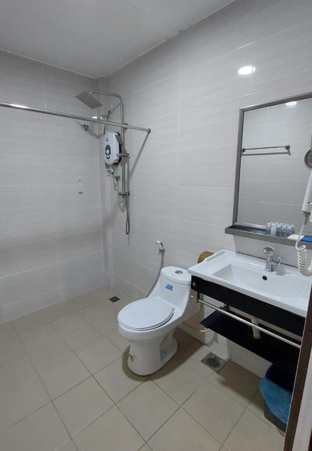 Angsoka Hotel Teluk Intan Dış mekan fotoğraf
